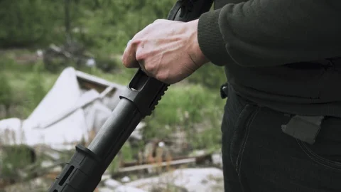 Loading a shotgun Stock Footage 115999275