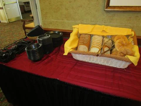 Loaf of bread and bread slices Stock Photos