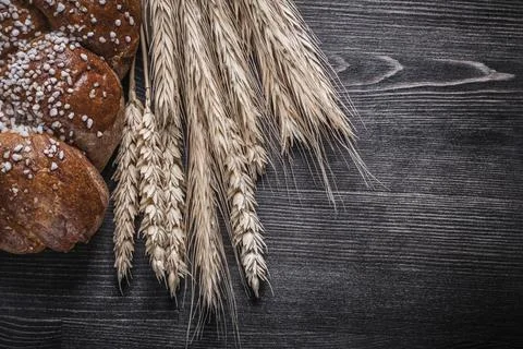 Loaf of bread Wheat Rye Ears Food and drink concept 스톡 사진