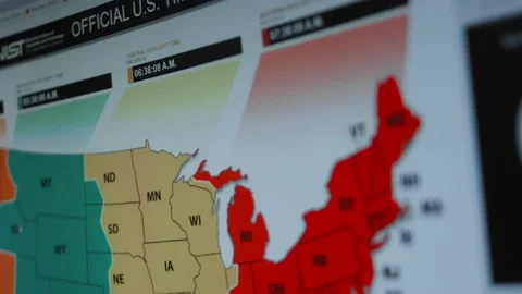 Local time in different US states. Shoot pixels on the screen Vídeo Stock 199782627