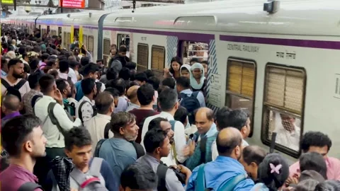 Local train rush at CSMT station. 4K (Night View). Stock Footage 248033557
