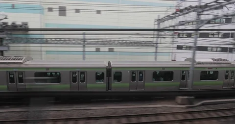 Local Train in Tokyo Video stock 129304951