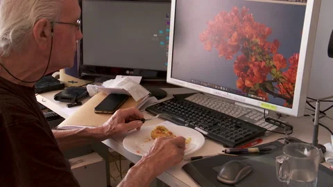 Lockdown lunch editing2 動画素材 130180823