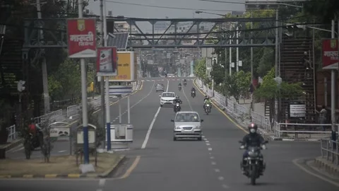 LOCKDOWN NEPAL: SHINGADARBAR ROAD 스톡 동영상 138974953