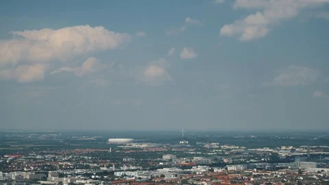 Locked down panoramic view of city center of Munich from tv tower towards suburb Видео 125250469