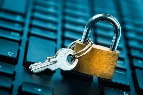 Locked padlock on laptop keyboard Computer security concept. Locked padloc... Stock-Fotos