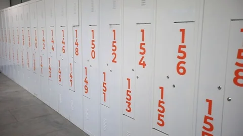 Locker room at the enterprise 库存影片 126269249