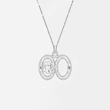 Locket necklace with portrait, empty space, on chain, line art, illustratio.. Stock Illustration