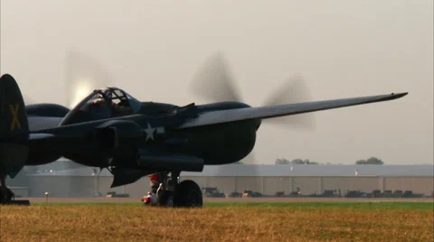 Lockheed P-38  Taxi Vídeo Stock 39830401