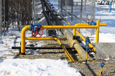 The locking gate on a gas pipe Fotos de archivo