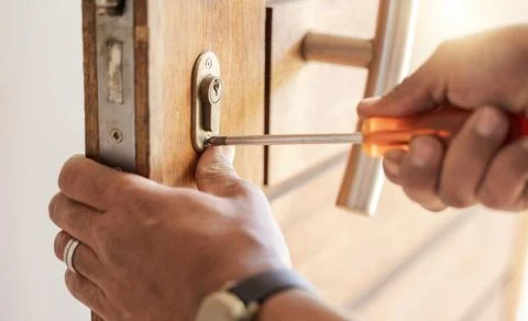 locksmith open the wood door by key maker tools at home - can use