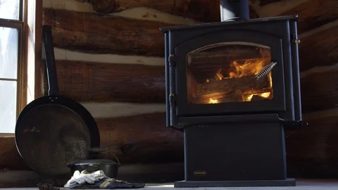 LOG CABIN STOVE FIRE, TULSA OKLAHOMA Vidéo 106435863