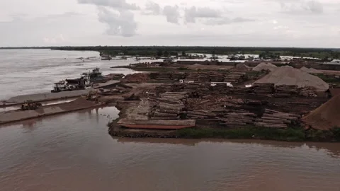 Logging industry operations at a river sawmill port 스톡 동영상 335077901