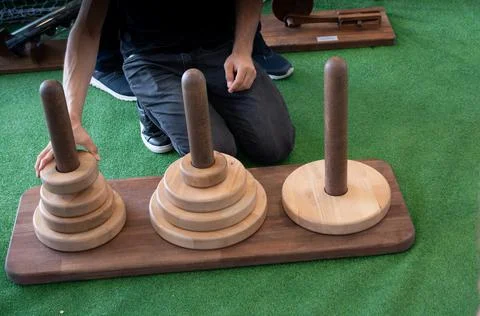 Logic games elements with Geometric shapes . Concept of creative, logical thi 스톡 사진