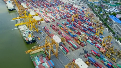 Logistics and transportation of container cargo freight ship in shipyard 스톡 동영상 98454819