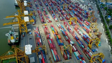 Logistics and transportation of container cargo freight ship in shipyard 스톡 동영상 98455248