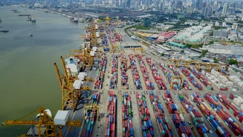 Logistics and transportation of container cargo freight ship in shipyard 스톡 동영상 98463828