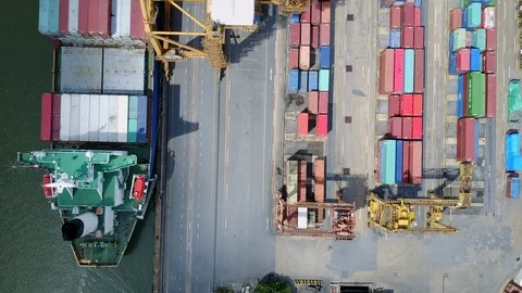 Logistics and transportation of container cargo freight ship in shipyard 스톡 동영상 98467350