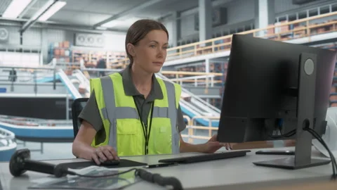 Logistics Packages Sorting Warehouse Worker Computer Stock Footage 251707503