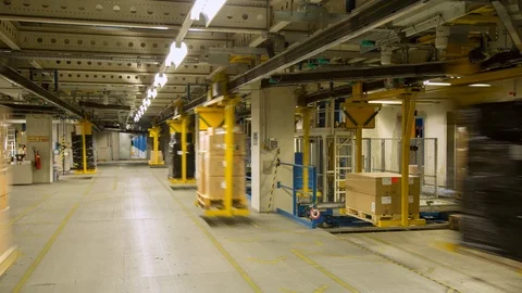Logistics Warehouse Traffic Time Lapse 4k Видео 89748344
