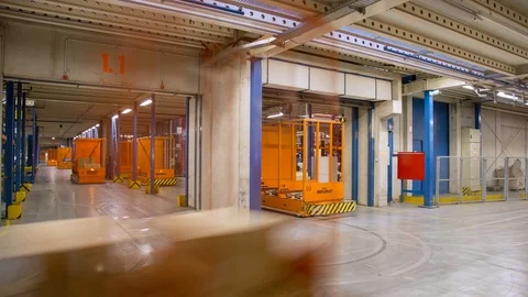 Logistics Warehouse Traffic Time Lapse 4k Видео 89748352