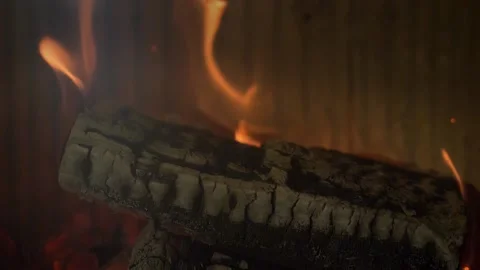 LOGS BUDNING IN SLOWMOTION 스톡 동영상 143663630