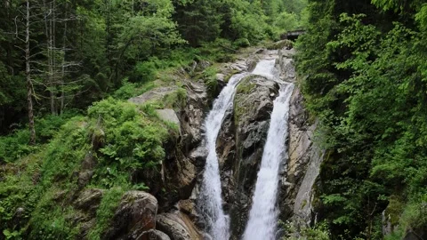 Lolaia Waterfall Video stock 311546794
