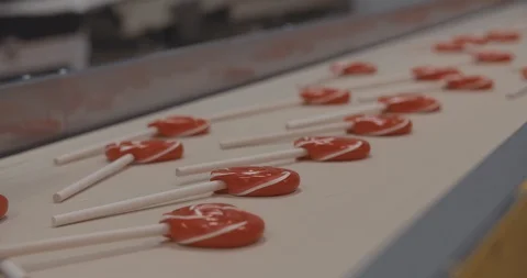 Lollipops On An Assembly Line 스톡 동영상 105344042