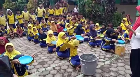 Lomba Stock Footage 210058229