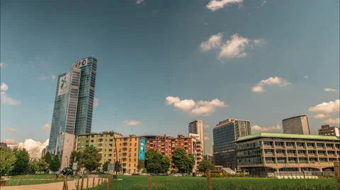 Lombardy building. Video stock 54664128