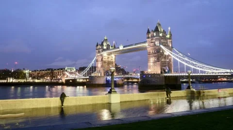 London bridge time-lapse hyperlapse at night with river thames, London Stock Footage