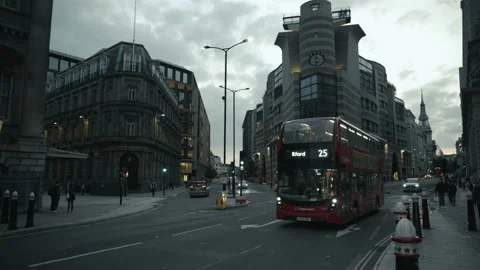 London buses | 4K Video stock 170753991