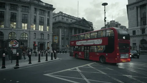 London Buses United Kingdom | 4K Video stock 170739953