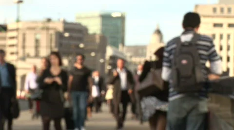 London commuters- defocussed slow motion Stock Footage