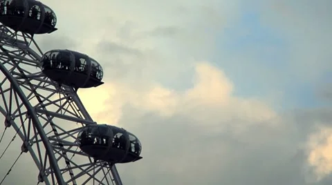 London Eye with Clouds Video stock 8656592