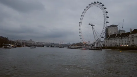 London Eye In A Cloudy Day Stock Footage 119987913