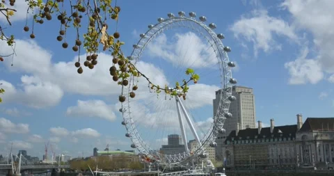 London eye turning Stock Footage 301453612