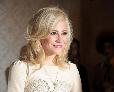 London. Pixie Lott Attends The Alice Temperley Fashion Show During The 2013 Spri 写真素材