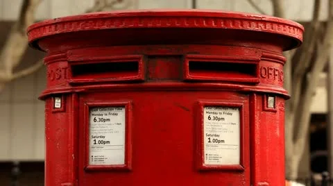 London Post Box Stockbeeldmateriaal 12665017