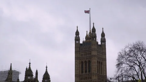 London QueensTower 動画素材 110714765