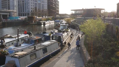 London, Regent’s Canal Video stock 105743553