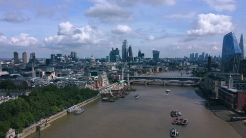 London River Thames Waterloo Bridge 4K 25p Stock Footage