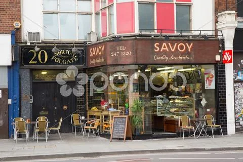 LONDON - SEPTEMBER 2ND: The exterior of the Savoy sandwich bar on September t Stock Photos