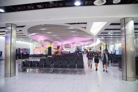 LONDON - SEPTEMBER 5TH: Departure lounge at heathrow airport on September the Stock Photos