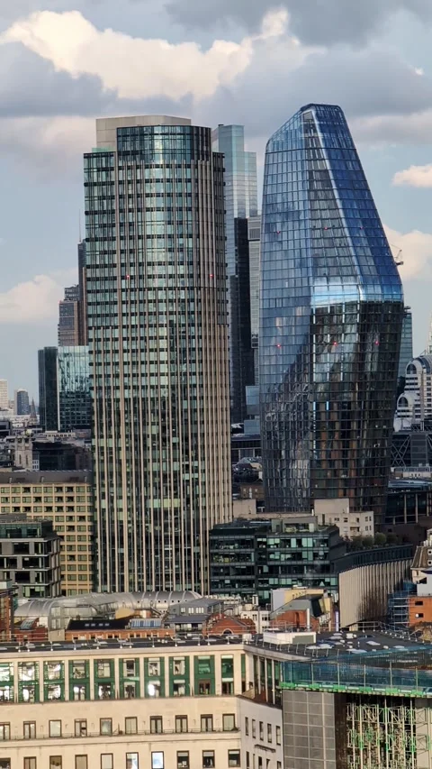 London skyline with One Blackfriars skyscraper and cloudy sky Video stock 335636767