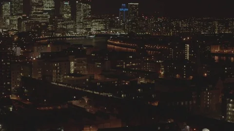 London Thames river at night Video stock 76614903