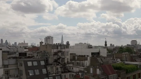 London timelapse from Soho rooftop facing East Видео 42765285