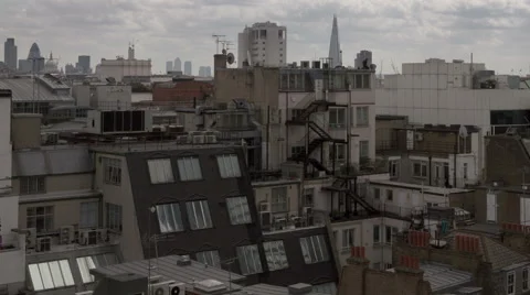 London timelapse from Soho rooftop facing East Видео 42765302