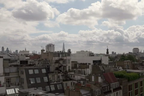 London timelapse from Soho rooftop facing East Видео 43569202