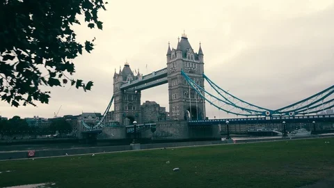 London. Tower Bridge Stock Footage 113684274